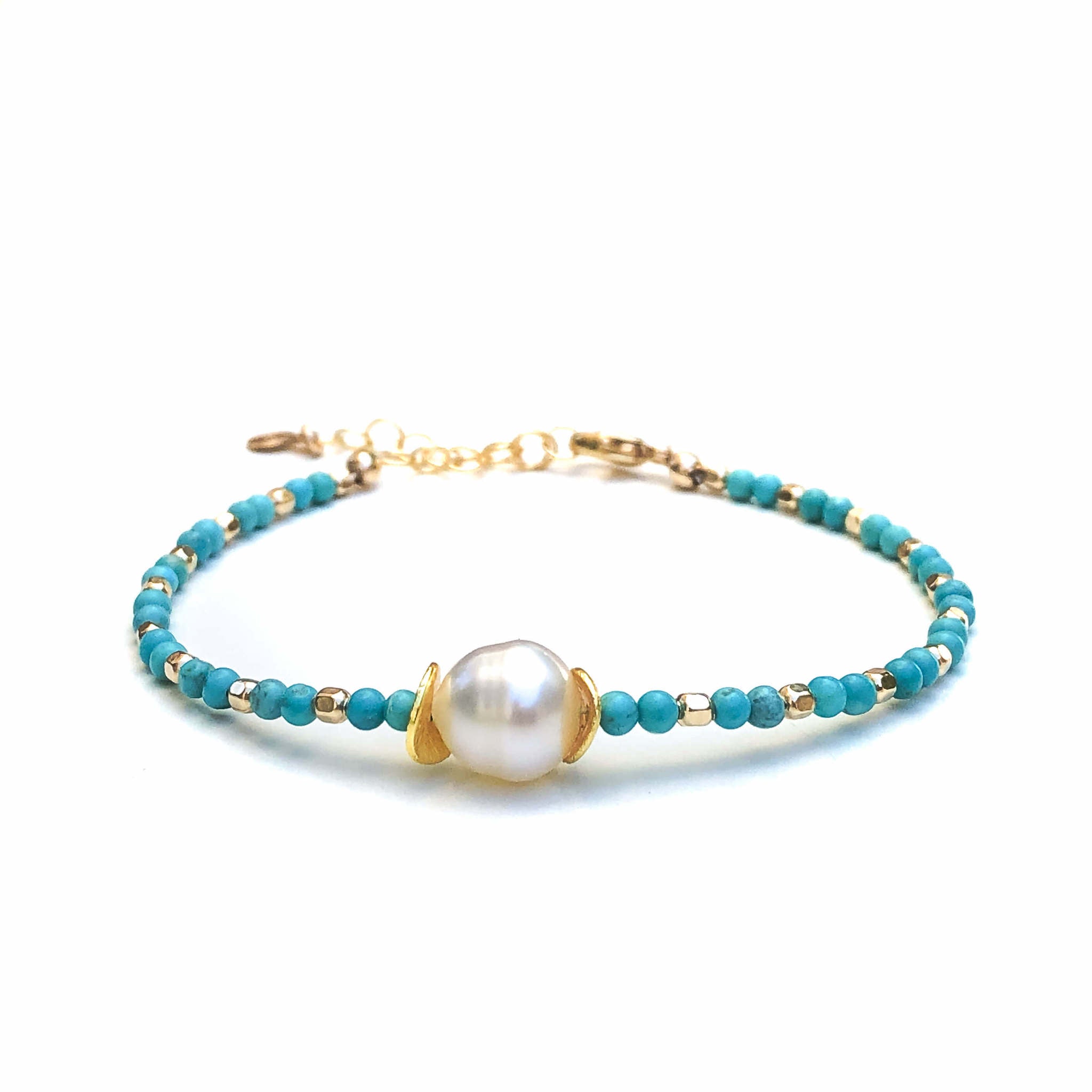 Natural Turquoise Bead Bracelet With White South Sea Pearl